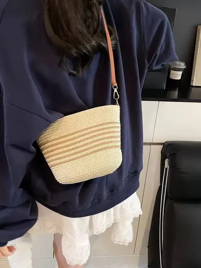 Women's Woven Straw Bucket Bag for Summer Beach Vacation, Crossbody - 4