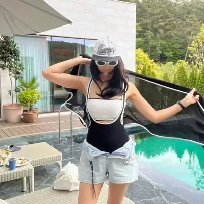 2025 Style Triangle Split Swimsuit for Women, Tummy Control, Beach and Hot Spring