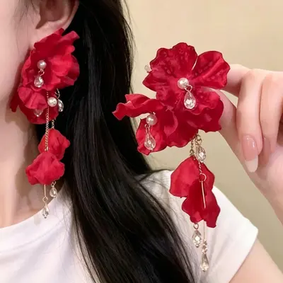 Fabric flower earrings, spring summer style, lightweight luxury - 12