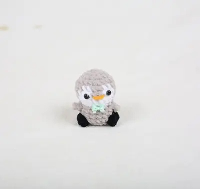 Handmade Knitted Little Penguin Keychain, Crocheted Wool Pendant - 7
