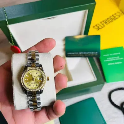 日志时尚女士钢带手表爆款高档金表品牌日历间金源头工厂跨境批发