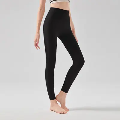 Hochtailliete Yogahose mit Po-Lift und Taschen, atmungsaktiv - 7