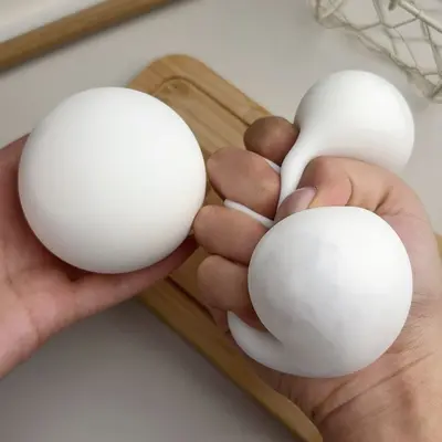 Großes Knet-Brötchen Antistress-Spielzeug