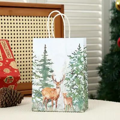 Kraftpapier-Geschenktüte mit Weihnachtswald-Aufdruck - 8