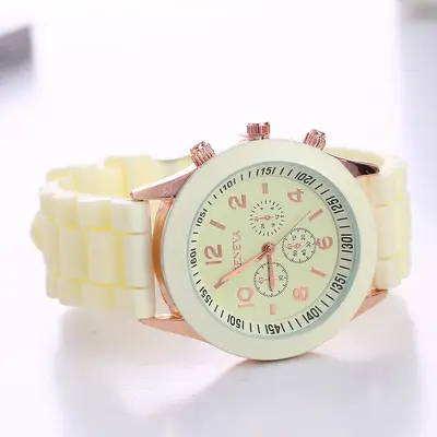 Spot Geneve Geneve Silikon Uhr Damen Korea-Stil elegant und schön farbiges Gel Student Casual Uhr