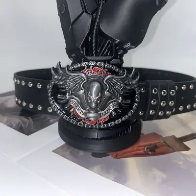 Poker Totenkopf Handschuh Nieten Gürtel Herren Universal Dekoration Gürtel für Röcke Jeans Ledergürtel Punk Style Gürtel - 2