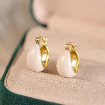 Minimalist Drip Glaze White Earrings for Women, 2026 Model