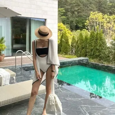 2025 Style Triangle Split Swimsuit for Women, Tummy Control, Beach and Hot Spring