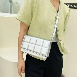 Large Plaid Women's Crossbody Bag, Square Handbag with Shoulder Strap - 11