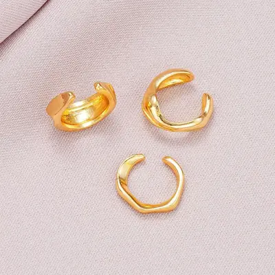 Schlichtes Ohrclip-Set mit unregelmäßigen Linien, 3-teilig