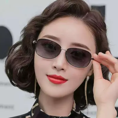 Small Frame Polarized UV Protection Driving Sunglasses for Women - 3