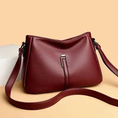 2025 New Women's Bag Soft Leather Large Capacity Middle-Aged Mom Bag Versatile Elegant Single Shoulder Bag Fashionable Simple Crossbody Bag