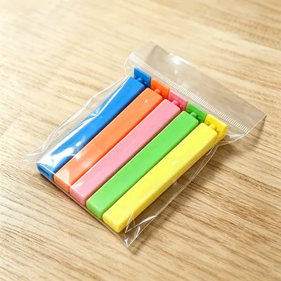11 cm Plastic Bag Sealing Clips in Candy Colours