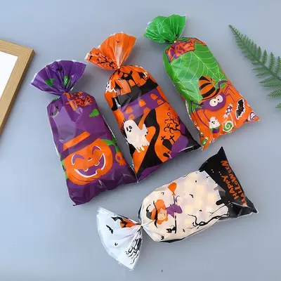 Halloween Candy Bag with Pumpkin and Bat Design - 8