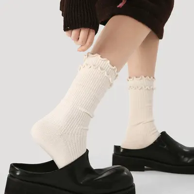 Women's Mid-Calf Lace Socks, Solid Dopamine Colour, Spring and Autumn