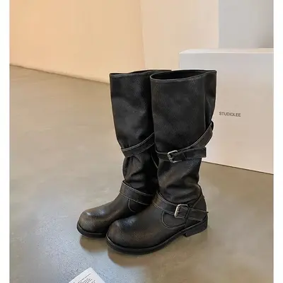 Neue Damen-Winterstiefel aus echtem Leder in Rindsleder-Optik, Ritterstiefel mit weitem, breitem Schaft, runder Schaftkante, klobigem Absatz und dicker Sohle, mittelhohe Schaftlänge