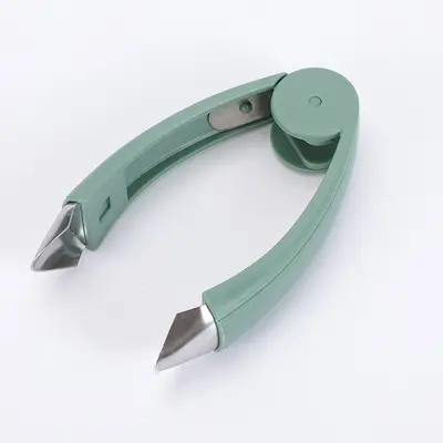 Multifunctional vegetable slicer and chopper - 10