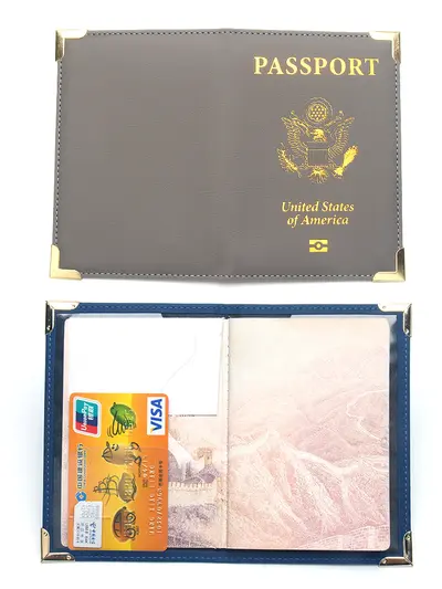 Neue grenzüberschreitende amerikanische Passinhaber Echtleder leicht und dünn Passbuch mit Goldbeschlag Kupferecken Tickethalter Fabrik Großhandel