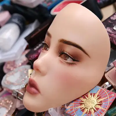 Ganzes Gesicht Make-up Anwendungstafel Make-up Artefakt Modell Maske Anfänger Anfänger Augenbrauen zeichnen echte Silikon Haut falsches Gesicht