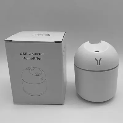 Sınır ötesi mini büyük sis hacimli usb hava nemlendirici ev tipi küçük masaüstü nemlendirici akıllı araba aromaterapi makinesi