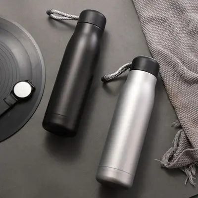 Portable Large Capacity Stainless Steel Sports Thermos Cup