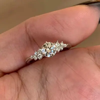 S925 sterling silver zircon ring, classic sparkling design