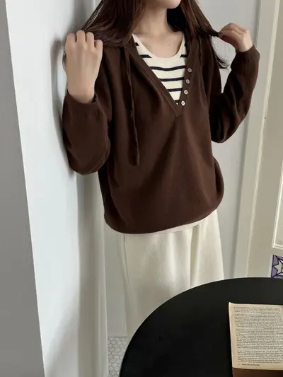 Damen-Strickpullover mit Kapuze, falscher Zweiteiler, gestreift, V-Ausschnitt