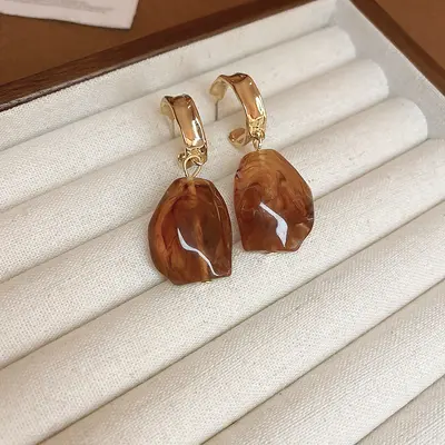 Maillard High-End Silbernadel geometrische asymmetrische Harz Herz Ohrringe für Frauen elegante erschwingliche Luxus Ohrringe Mode Ohrringe - 9