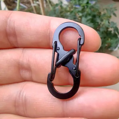 Fabrika doğrudan tedarik hırsızlığa karşı korumalı S şeklinde kilitli toka, düşmeye karşı dayanıklı metal anahtarlık, yaratıcı küçük hediye, mini hızlı kanca tokası. - 12