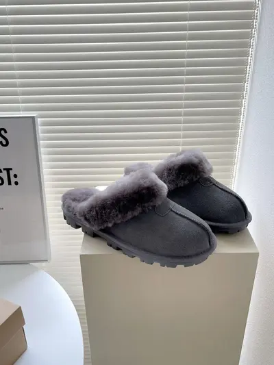 Thick-Sole Lamb Wool Crossover Winter Slippers for Women - 10