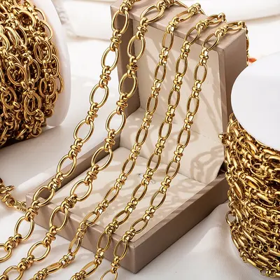 Stainless Steel Oval Clasp Chain Necklace, 18K Gold Plated
