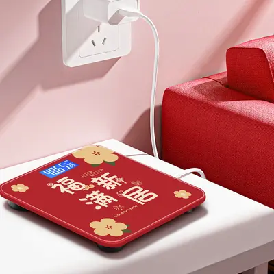 Yeni evye taşınma, dekorasyonlar, elektronik vücut yağ ölçerler, tartılar, ritüel malzemeleri, istediğiniz teraziler