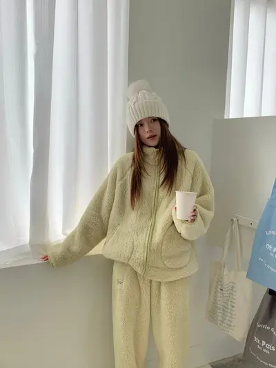 Kadın kalın peluş pijama takımı, fermuarlı hırka, iki parça