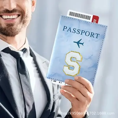 İlk harfli pasaport cüzdanı, seyahat cüzdanı