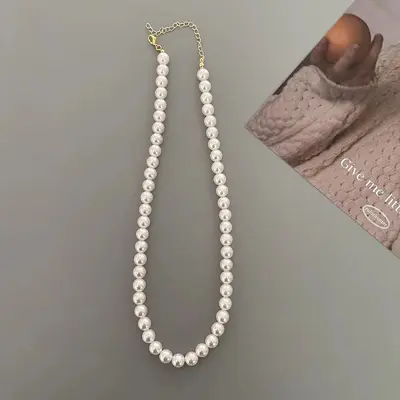 Französische leichte Luxus-Imitation Perlenkette für Damen, ins-Stil, gehobenes Gefühl, elegante Ausstrahlung, vielseitig einsetzbar, modische Schlüsselbeinkette, Influencer-Halskette - 9