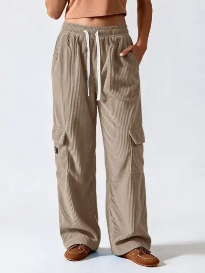 Damen-Cordhose im Retro-Stil mit vertikalen Streifen, weit geschnitten