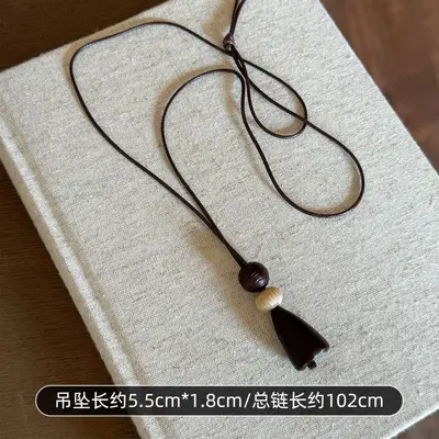 Chinese Old Money Style! Brown Wood Pendant Necklace for Women with High-end Minimalist Collarbone Chain Summer Long Style Accessory - 7