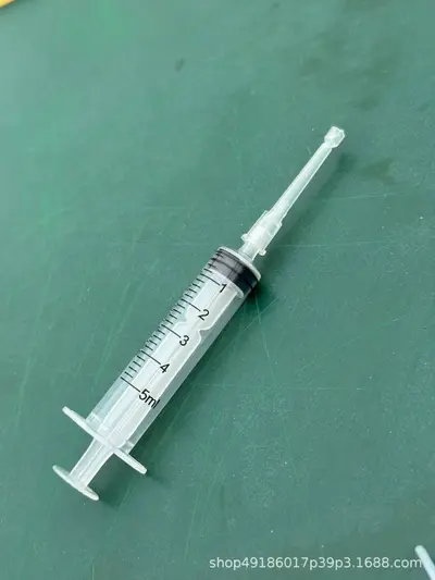 Graduated Plastic Syringe with Needle for Travel Perfume Bottle Refilling - 11
