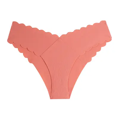 Women's Seamless Cotton Thong with V-Shaped Waistband