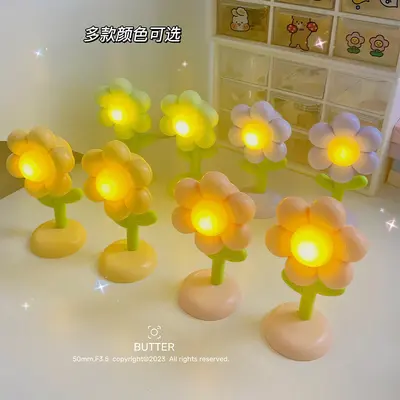 Battery Table Lamp Cartoon Flower DIY Cream Gel Small Night Light Mini LED Desktop Ambiance Lamp Creative Gift Decoration