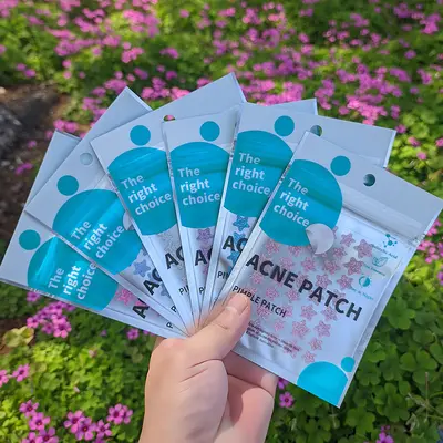 Star pattern acne patches hydrocolloid thin lightweight concealing