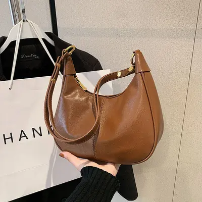 Women's Korean-Style Underarm Shoulder Bag for Everyday and Work
