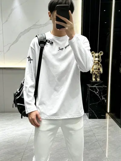 Herren-Basisshirt langarm, dünn, locker geschnitten, lässiges T-Shirt