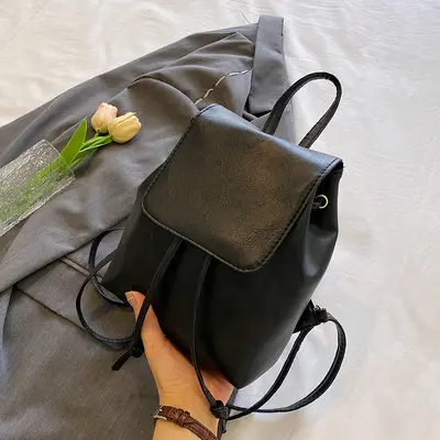 Large Capacity Women's Backpack, Minimalist Casual Style - 7