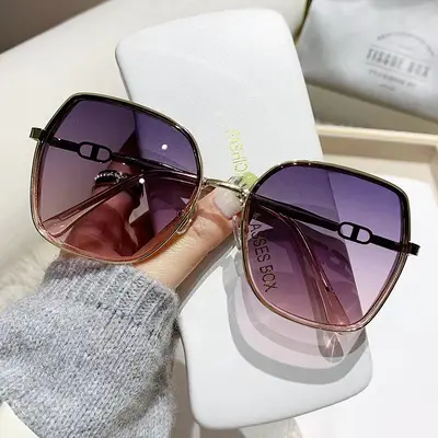 Women's Small Sunglasses, Glitter Frame, UV Protection - 3