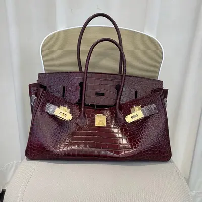 Crocodile Pattern Cowhide Shoulder Bag, Oversized