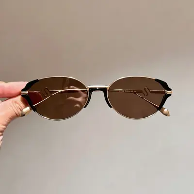 Small Brown Narrow Oval Polarized Sunglasses for Women, Retro Style - 4