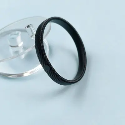 Außenhandelsbeschaffung europäischer und amerikanischer Herrens-Metallfedern-Armbänder elastische Armbänder Armringe umweltfreundliche hochwertige farbschützende Armbänder - 7