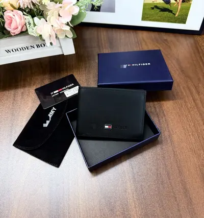Men's Multi-Card Wallet and Solid Color Clutch 2025 - 10