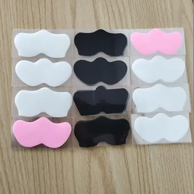 Blackhead Nose Strips, Strawberry Scent, Unisex - 4